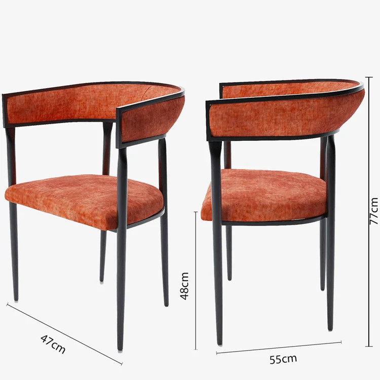 Chaise de salle manger design dossier arrondi velours ocre Aurore
