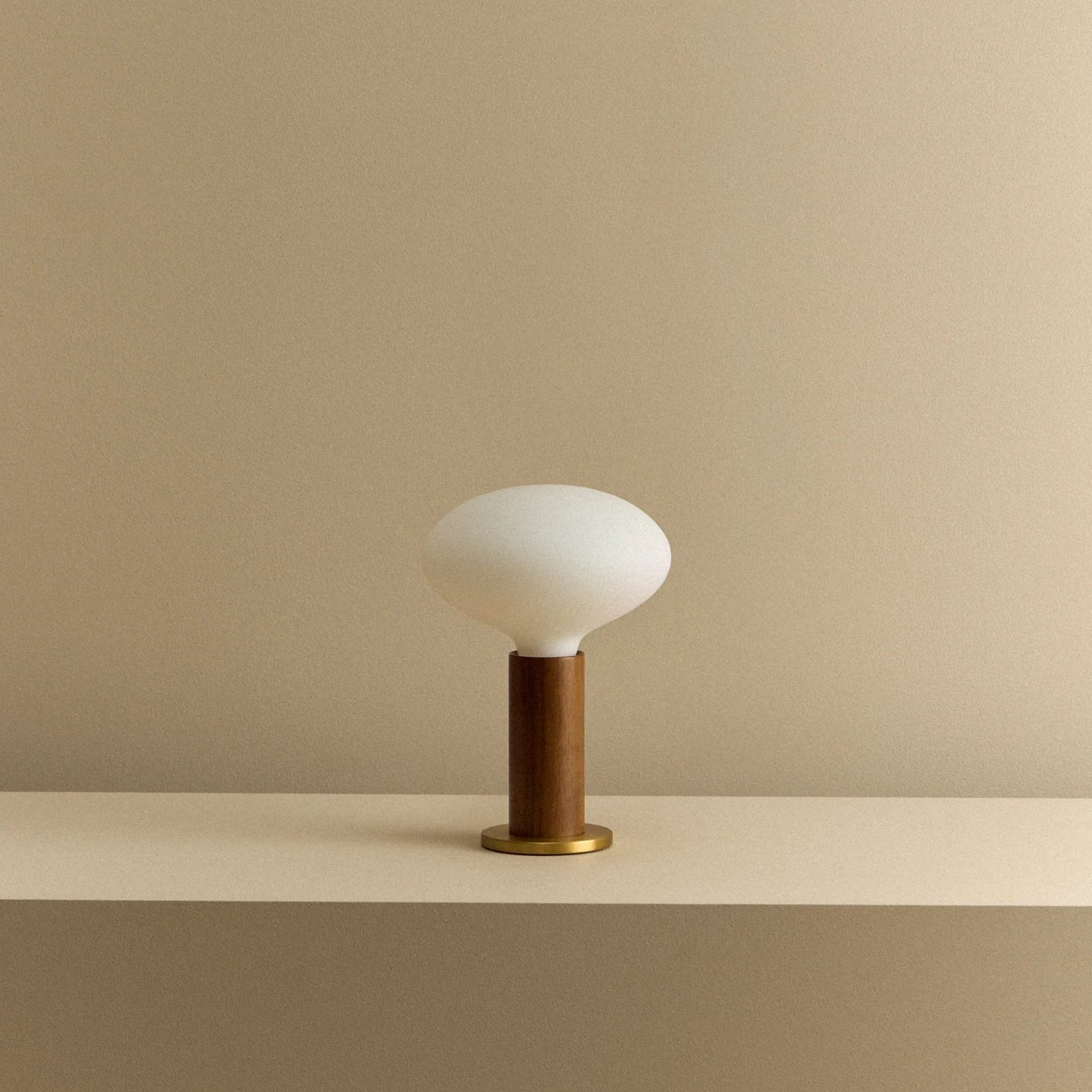 Knuckle Table Lamp in Walnut + Oval Dim to Warm