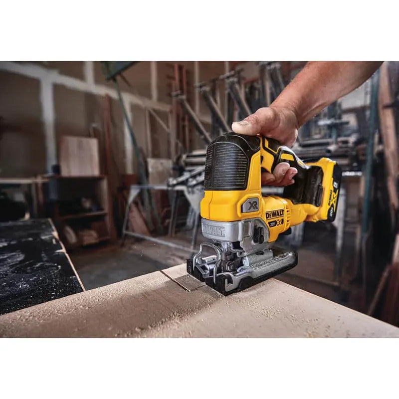 DEWALT 20V MAX XR Cordless Brushless Jigsaw (Tool Only) DCS334B