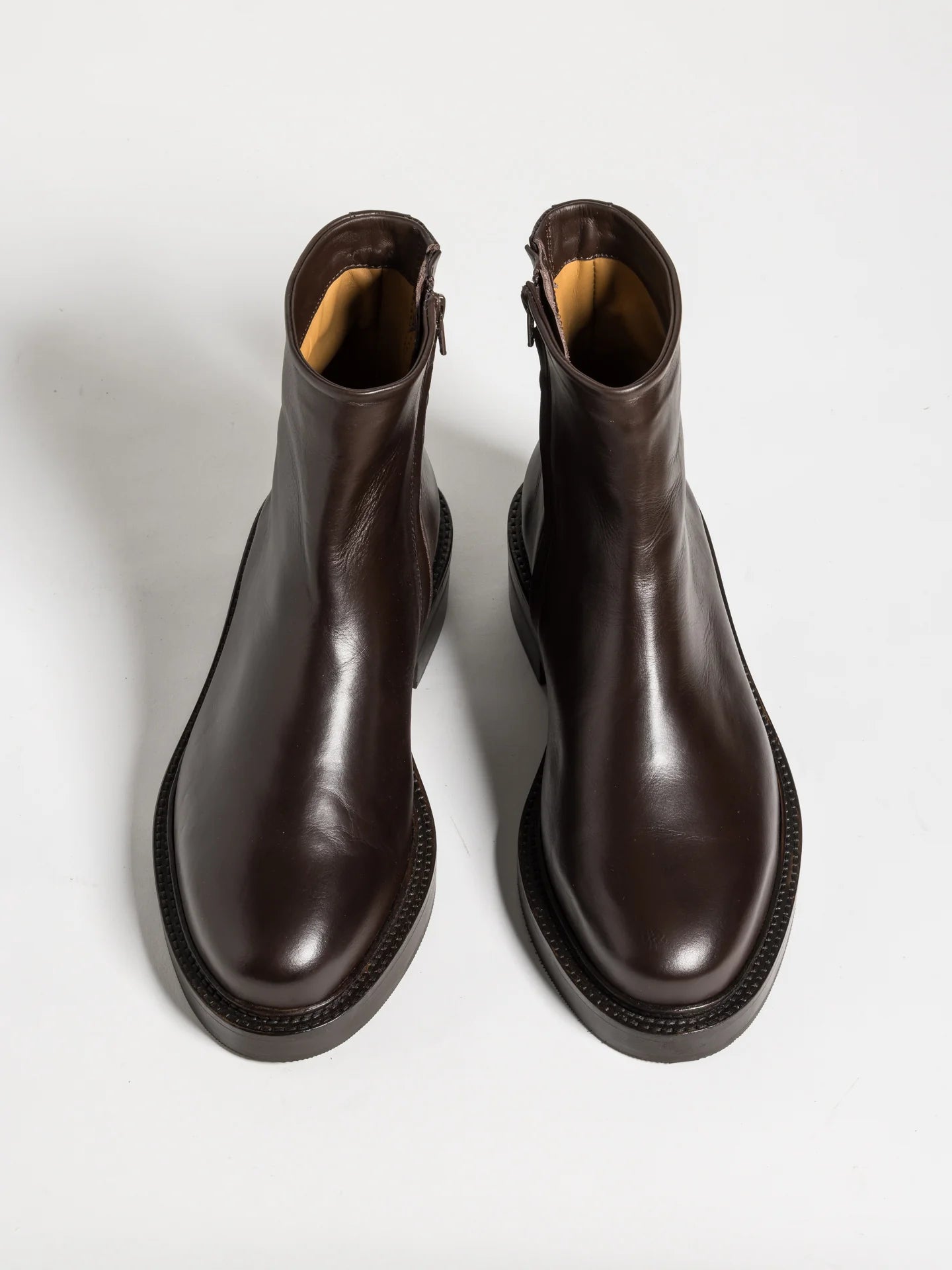 MARCUS DARK BROWN