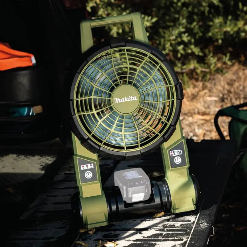 Makita Outdoor Adventure 18V LXT 9″ Fan ADCF201Z from Makita