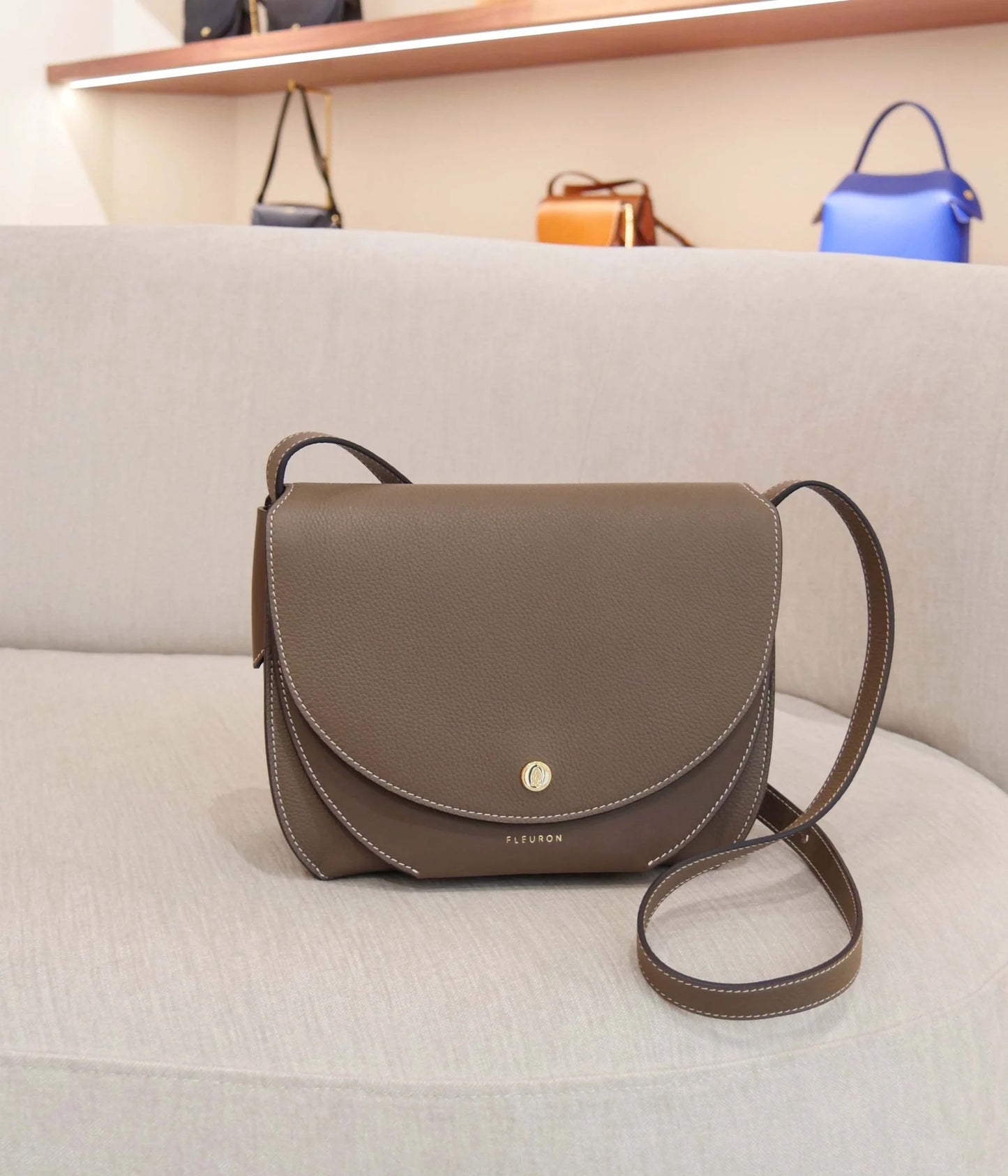 Magnolia | Taupe