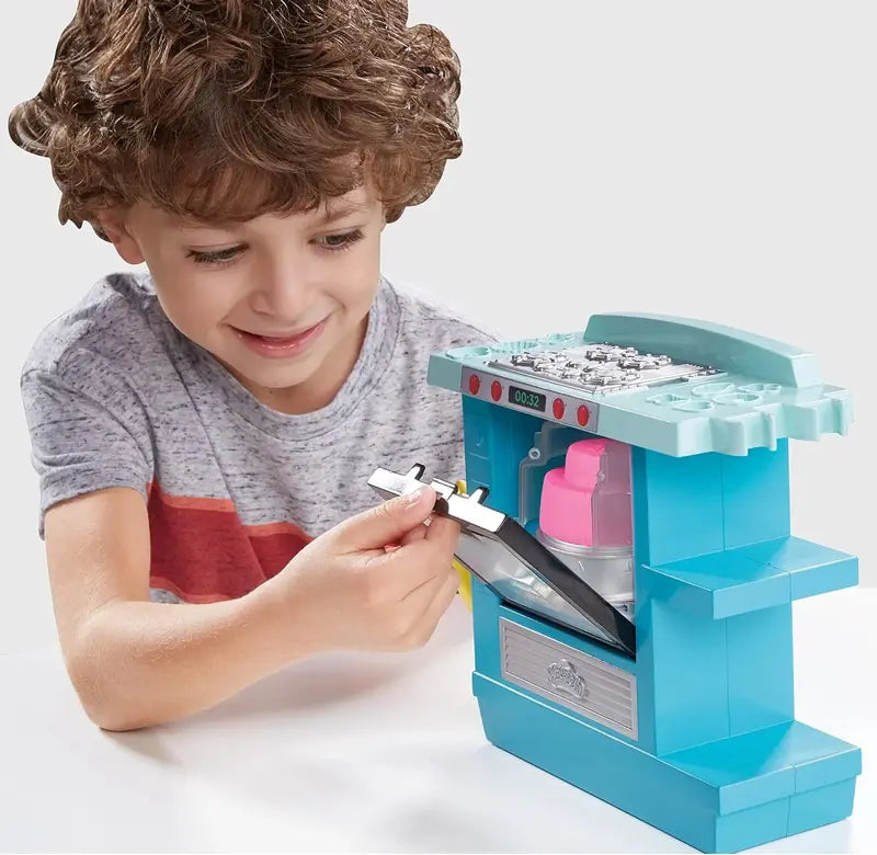 Hasbro Play-Doh Kitchen Creations Rising Cake Oven Playset Preschool Kitchen Toy for Kids Aged 3+