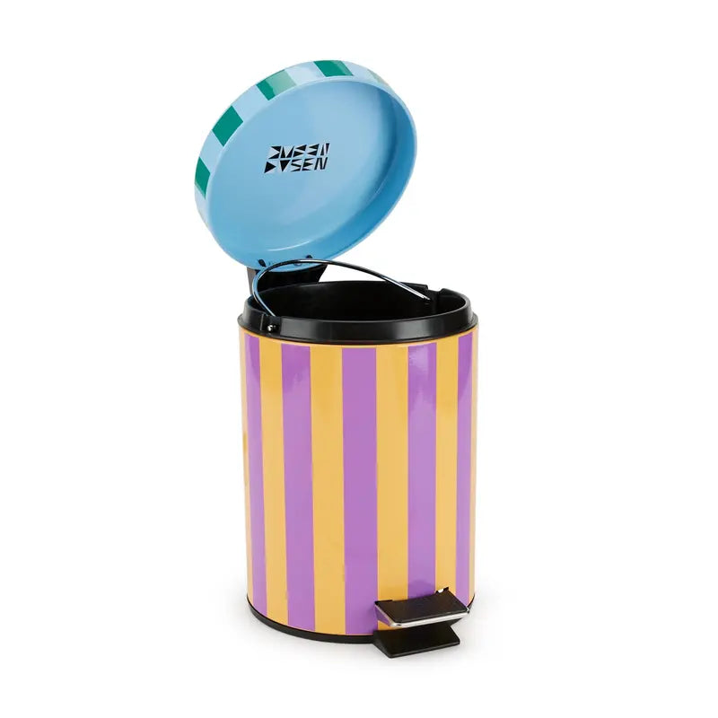 Dusen Dusen Pedal-Activated Bathroom Waste Bin Modern Step Trash Can