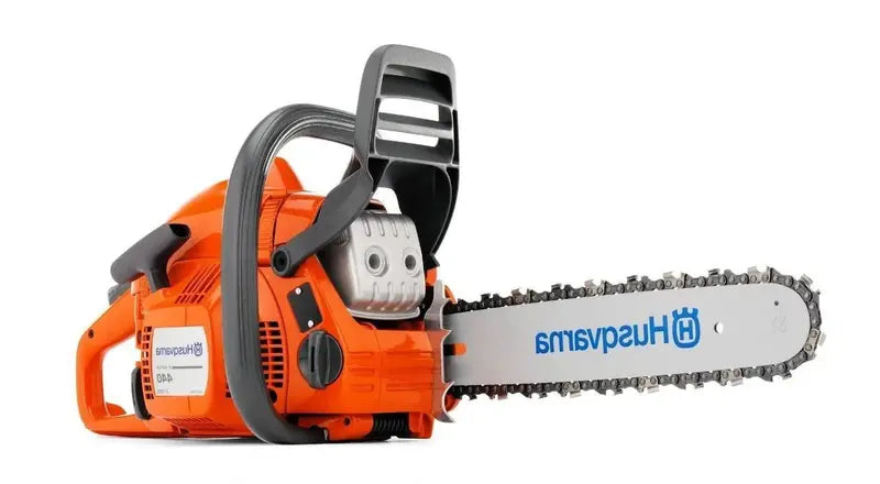 440 Series 18-Inch Gas Chainsaw 40.9cc Professional-Grade Cutting Power