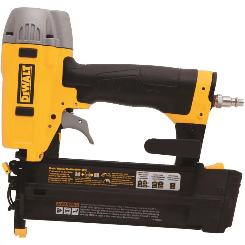 6 gal Pancake Compressor/ 2 In. Brad Nailer Combo Kit