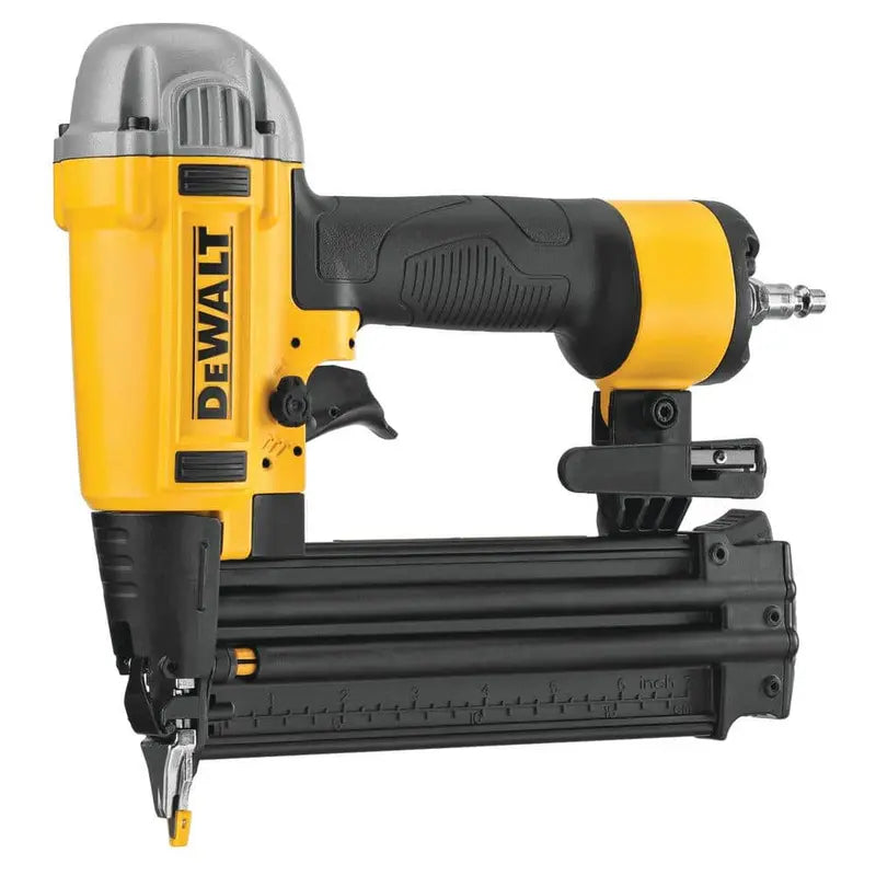 DEWALT 6 Gal. 18-Gauge Brad Nailer and Heavy-Duty Pancake Electric Air Compressor Combo Kit DWFP1KIT