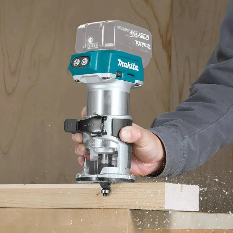 Makita 18V LXT Brushless Cordless Compact Router, Variable Speed, Energy Efficient