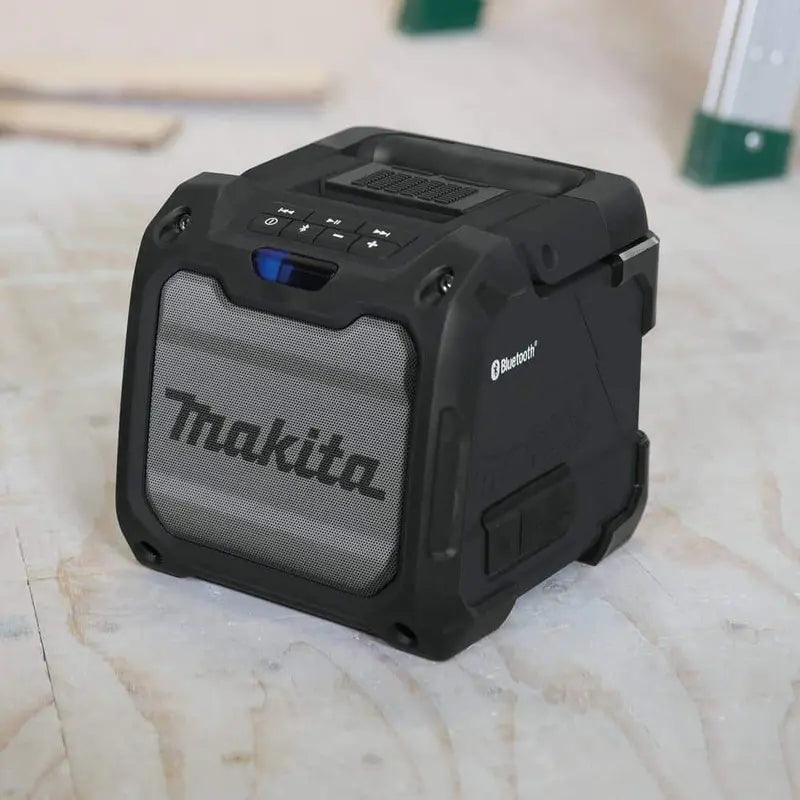 Makita 18V LXT /12V max CXT Lithium-Ion Cordless Bluetooth Job Site Speaker (Tool Only) XRM08B