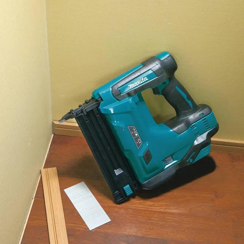 Makita 18-Volt LXT Lithium-Ion 18-Gauge Cordless Brad Nailer (Tool-Only) XNB01Z