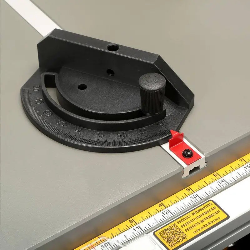 DEWALT 10″ Jobsite Table Saw with Rolling Stand, 15 Amp Motor, DWE7491RS