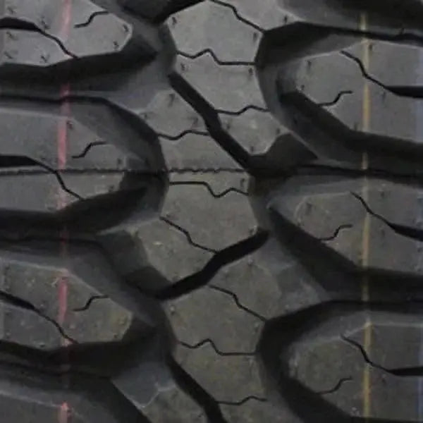 M/T LT315/70R17 Mud Terrain Light Truck Tire  121/118Q Load Rating