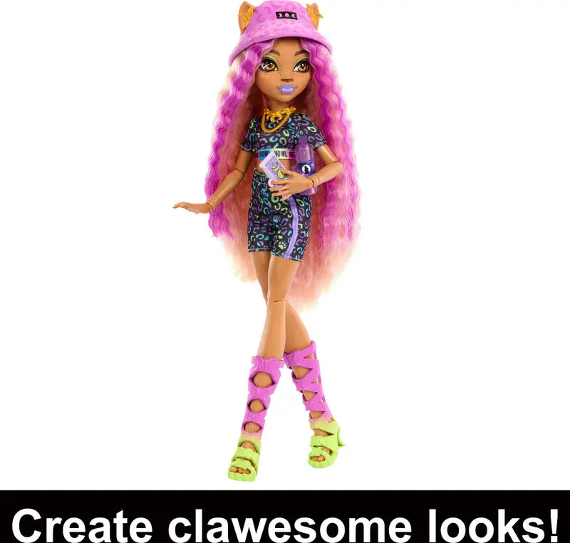 Monster High Skulltimate Secrets Clawdeen Wolf Doll and Fashion Set with Dress-Up Locker