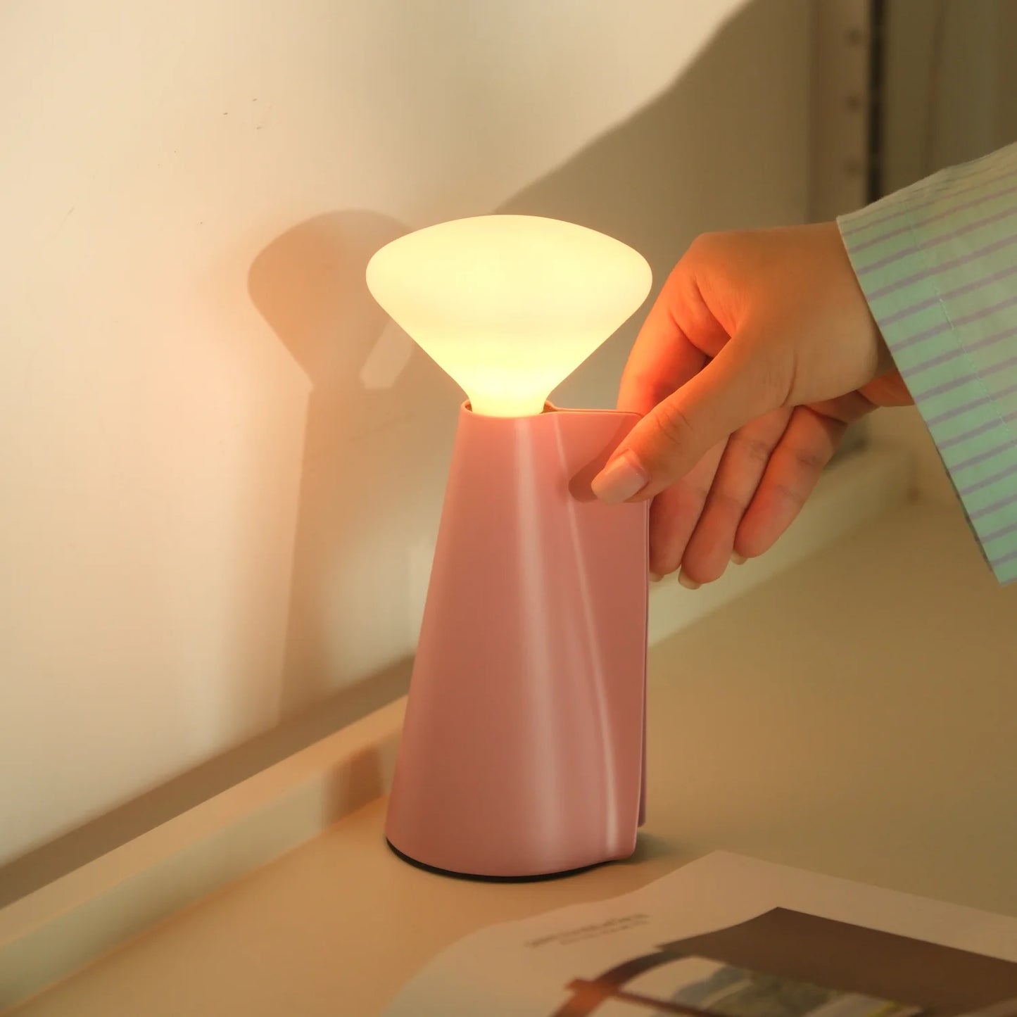 Mantle Portable Lamp in Peony Pink
