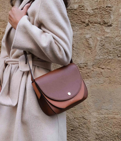 Magnolia | Marron Caramel