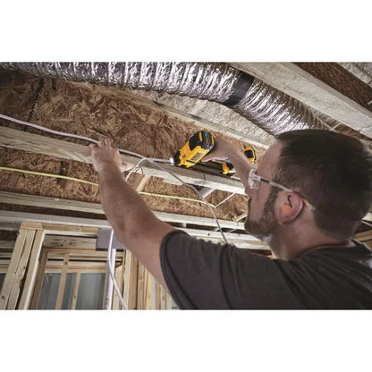 20V MAX* Cordless Cable Stapler Kit