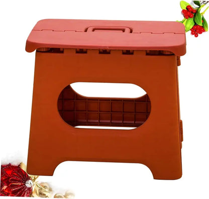 Compact Foldable Step Stool with Integrated Carry Handle