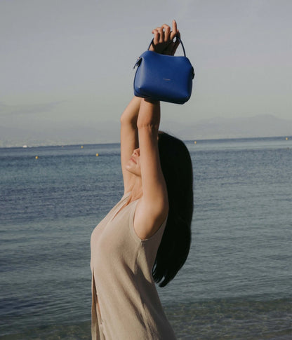 Mini Swann | Bleu Cobalt