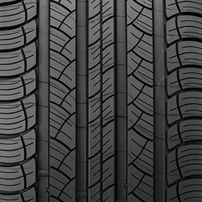 255/40R20 101V All-Season Tire  OEM Fitment for VW Tiguan R-Line (20172023)
