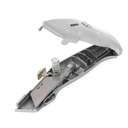 Retractable Utility Knife with Integrated Blade Storage Compartment