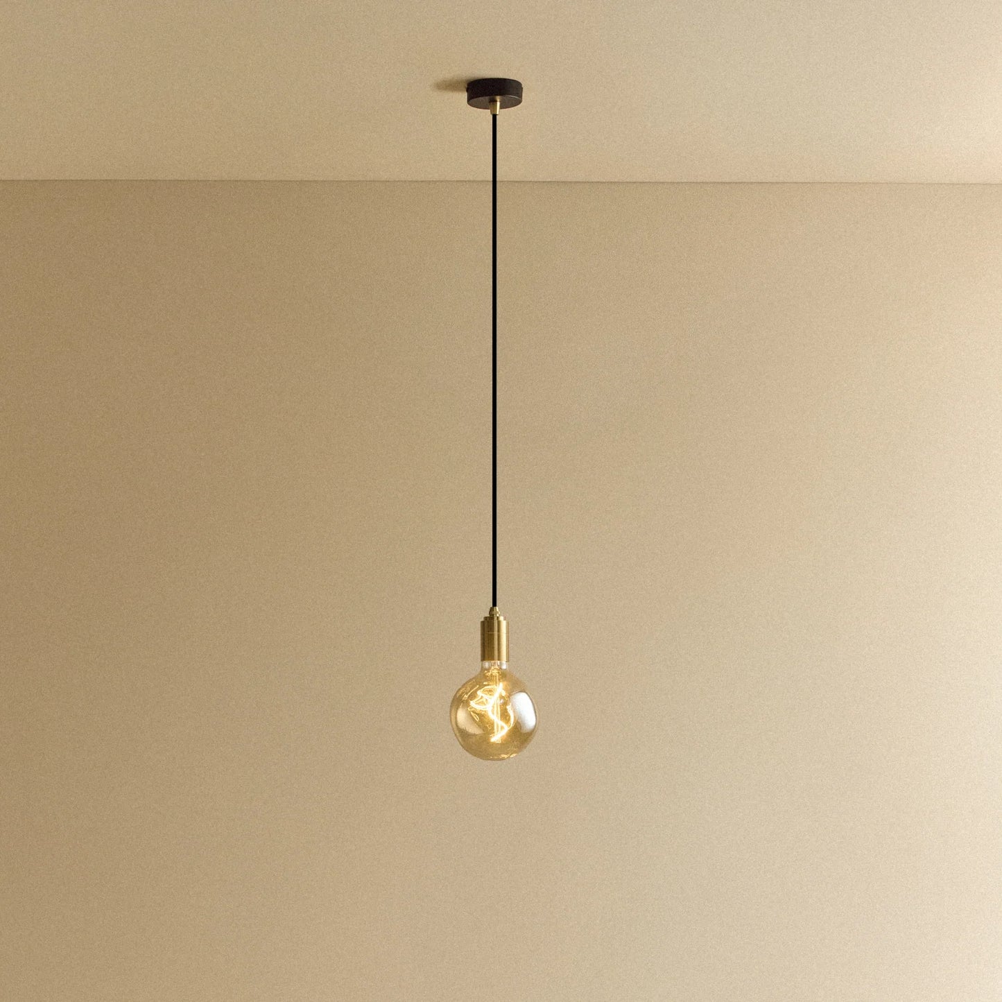 Voronoi I Pendant Light in Brass