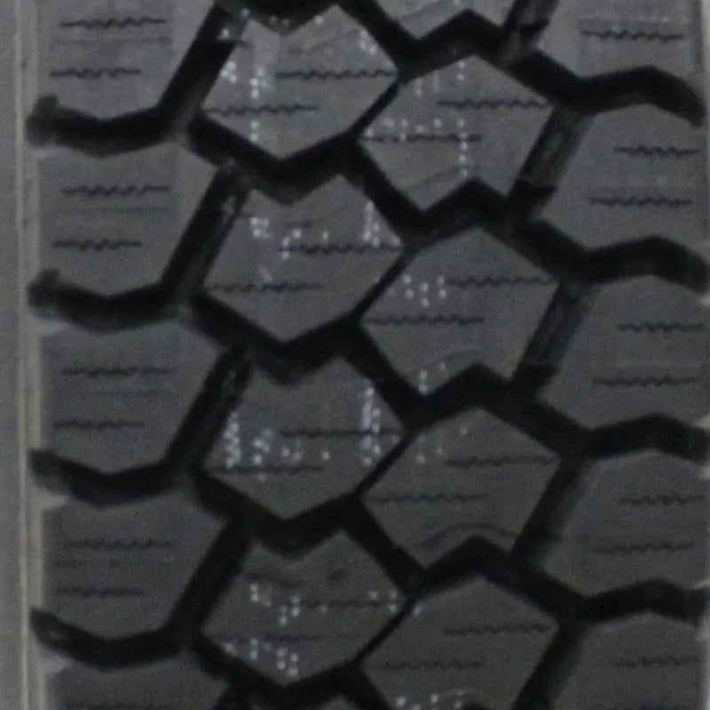 245/70R19.5 133L G Commercial Truck Tire  Heavy-Duty Load Range for Delivery & Fleet Use