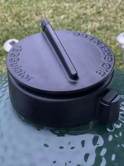 New Big Green Egg Kamado Grill  Complete Setup with Fresh Accessories and Warranty