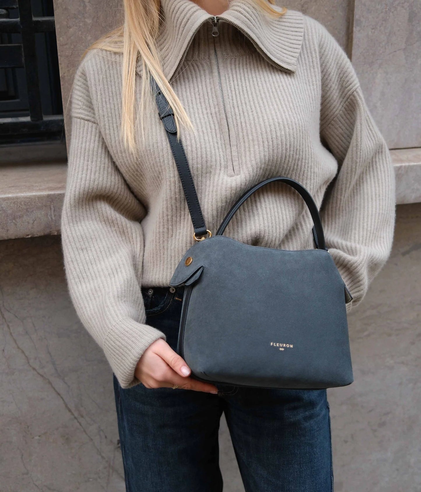 Medium Swann | Suede Orage