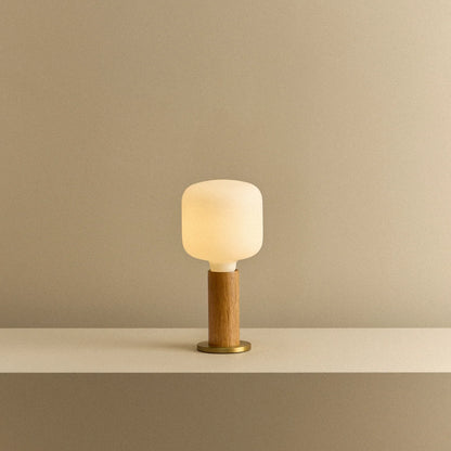 Knuckle Table Lamp in Oak + Oblo