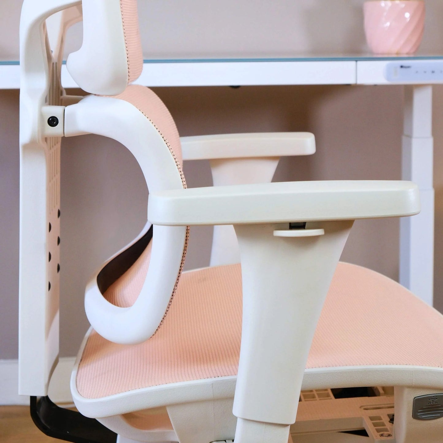 Chaise ergonomique de bureau - TERRANA en maille