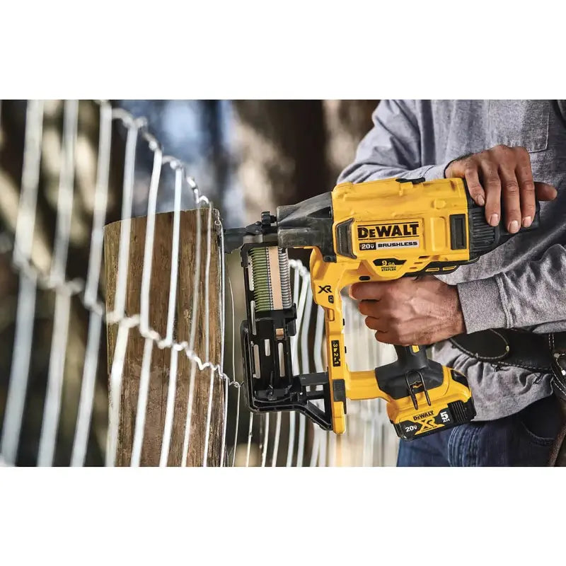 DeWALT DCFS950B 20V MAX XR 9-Gauge Cordless Fencing Stapler  Tool-Only (2026)