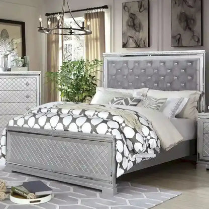 Seleena Glam Tufted Bedroom Set  5-Piece Silver-Wood Panel Collection with USB Charging Ports