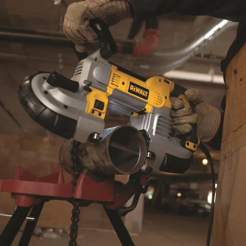 DeWalt 5 10 Amp Deep Cut Portable Band Saw Kit