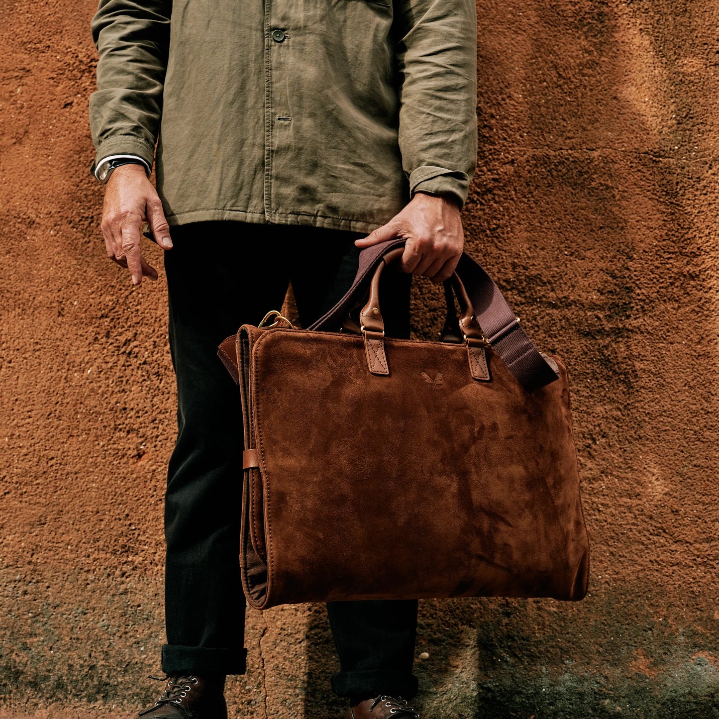 Suede Trifold - Tobacco Brown