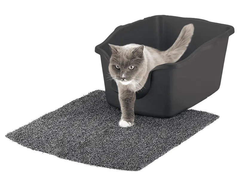 Nature’s Miracle High-Sided Cat Litter Box, Easy-Clean Spout, 18.25 x 23.40