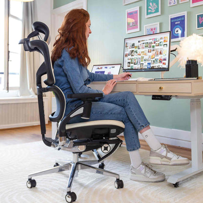 Chaise ergonomique de bureau - TERRANA PREMIUM Blanche en cuir reconstitué