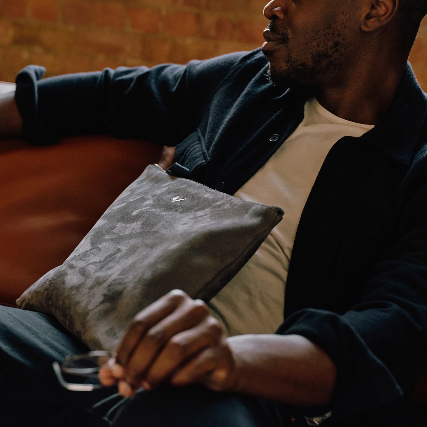 Suede Flight Folio - Storm Grey