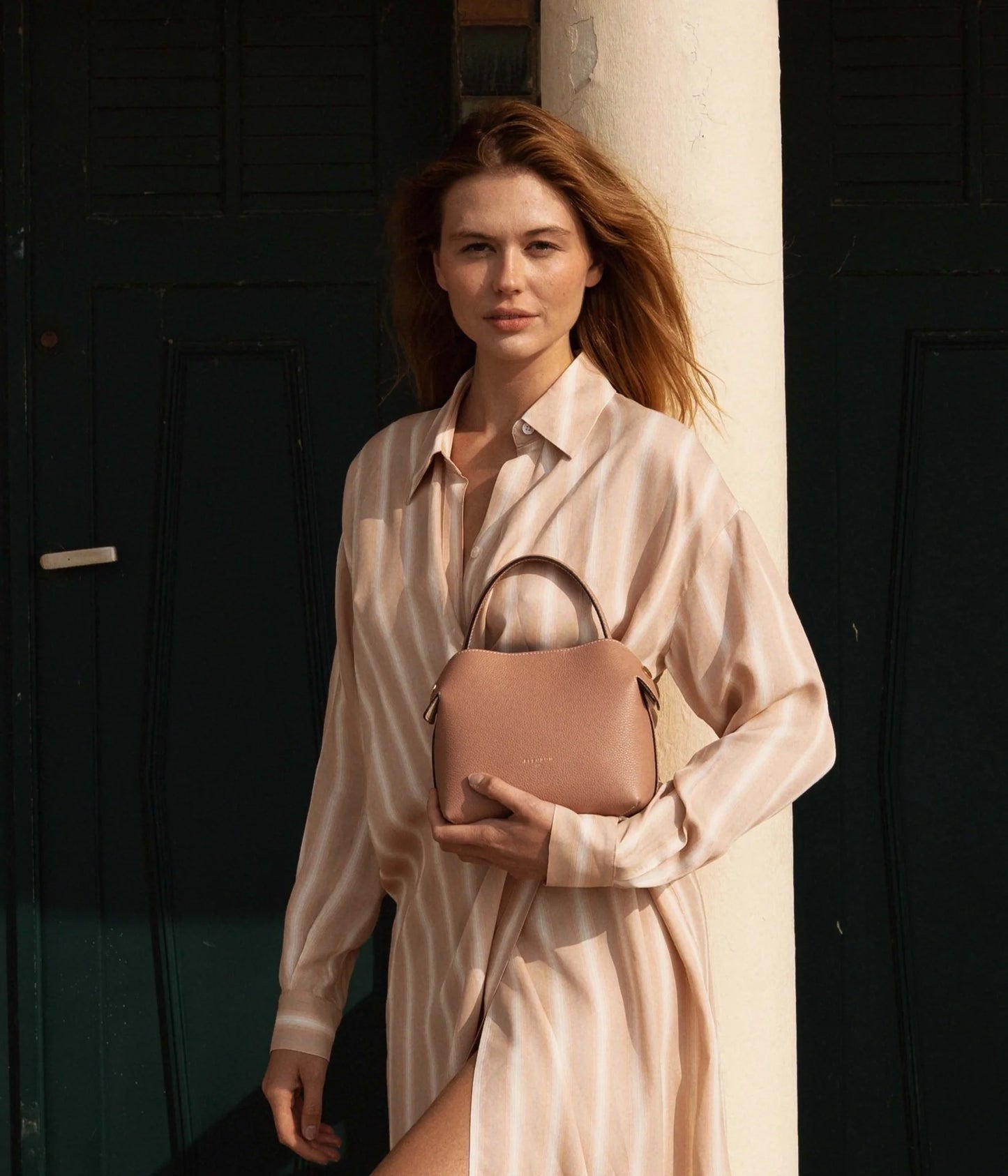Mini Swann | Rose Terracotta