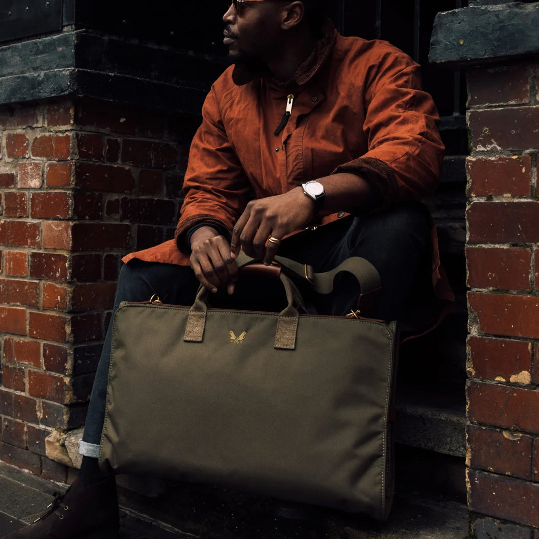 Trifold - Olive