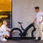 Reevo Hubless Electric Bike  Sleek, High-Performance E-Bike