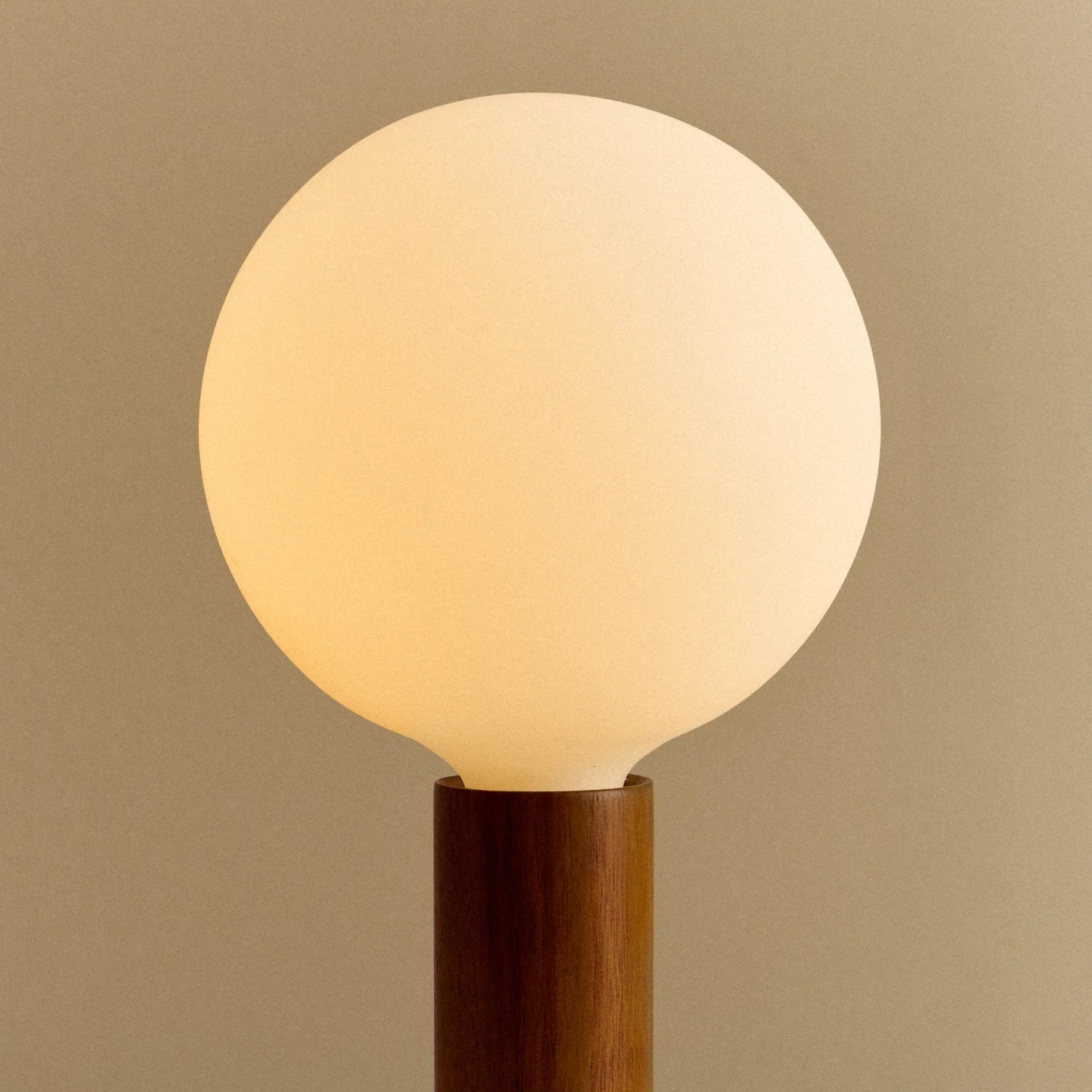 Knuckle Table Lamp in Walnut + Sphere IV