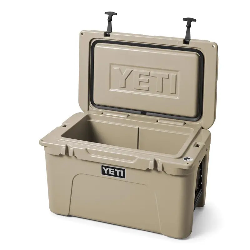YETI Tundra 45 Desert Tan 34 qt Hard Cooler