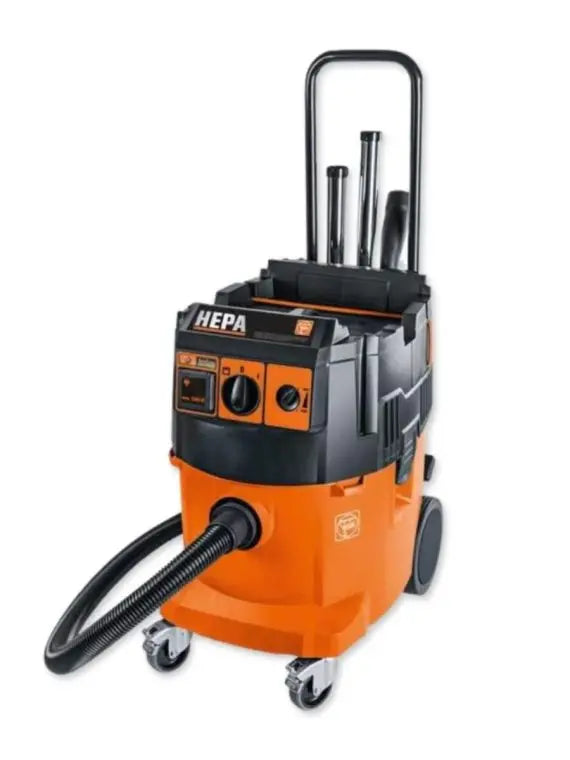 Brand Wet/Dry Vacuum Cleaner  6 Gallon, 151 CFM, 98 PSI Static Lift  Model 92035236090