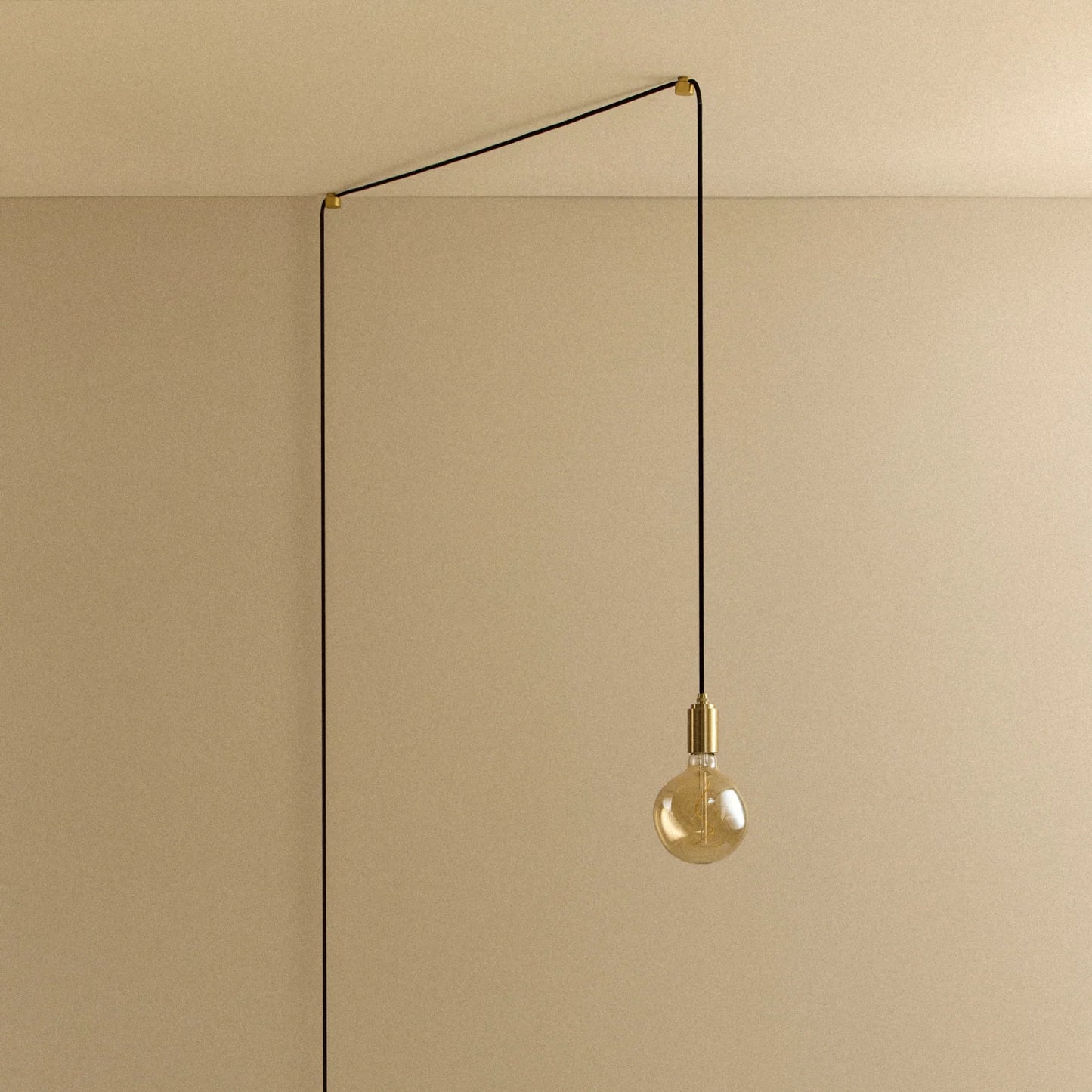 Voronoi I Plug-In Pendant in Brass