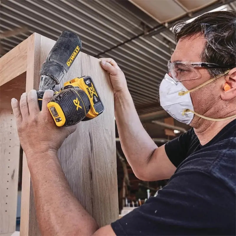 DeWALT DCW210P1 20V MAX XR 5″ Random Orbit Sander  Complete Kit (2026)