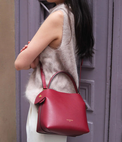 Medium Swann | Cerise