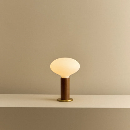 Knuckle Table Lamp in Walnut + Oval