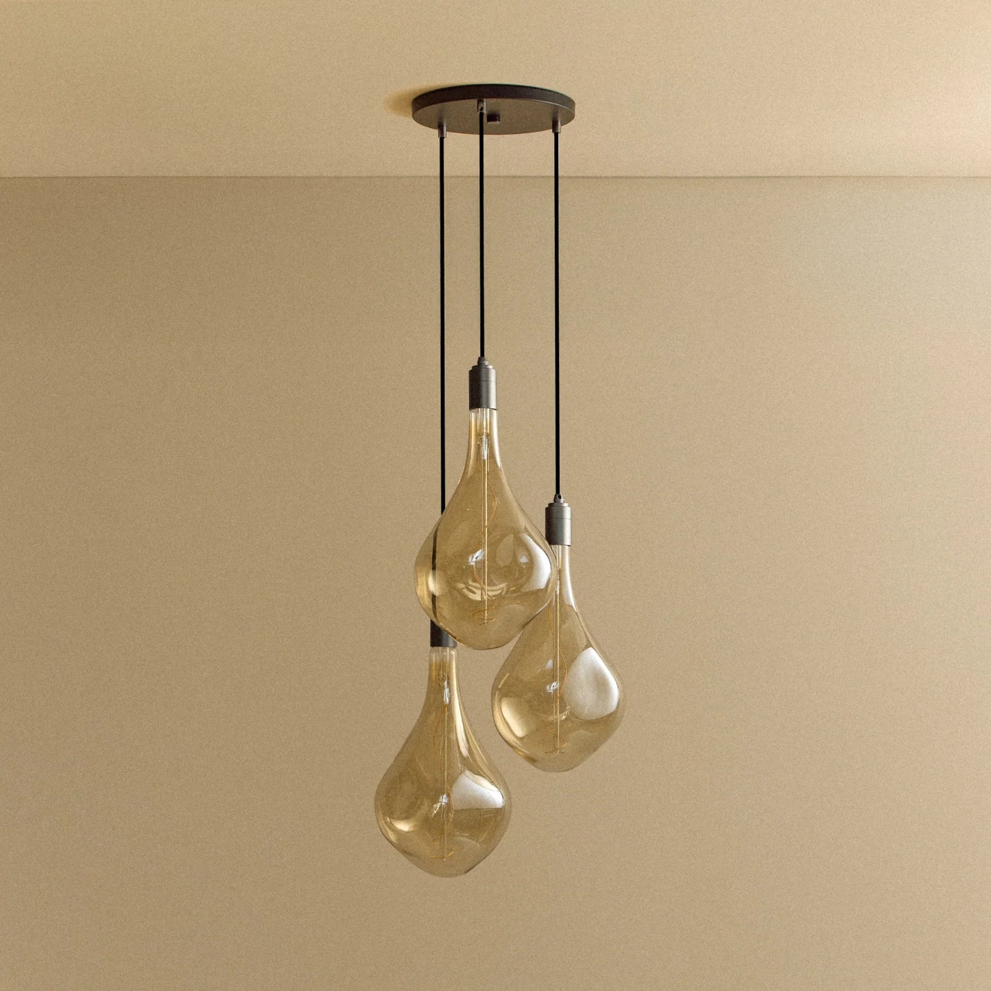 Triple Pendant in Graphite + Voronoi III