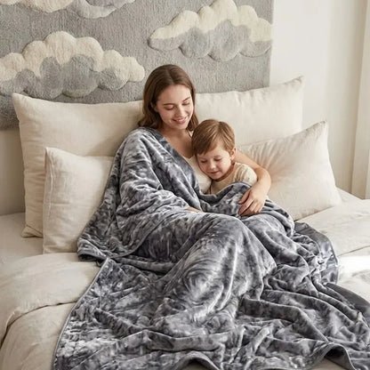 Dual-Sided Nylon Cooling Blanket Featuring Ventilated Lining and Quick-Dry Fabric