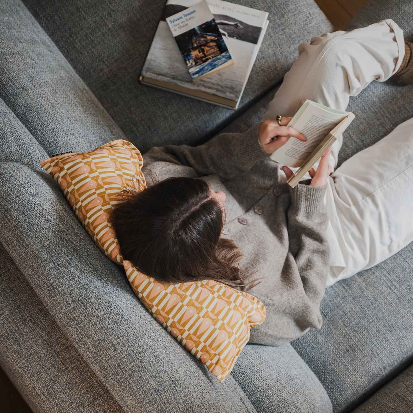 Coussin repose tête et de décoration · EPICUR Thémis